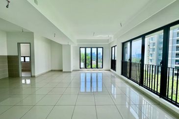 East 57 (Residensi Laman Timur)