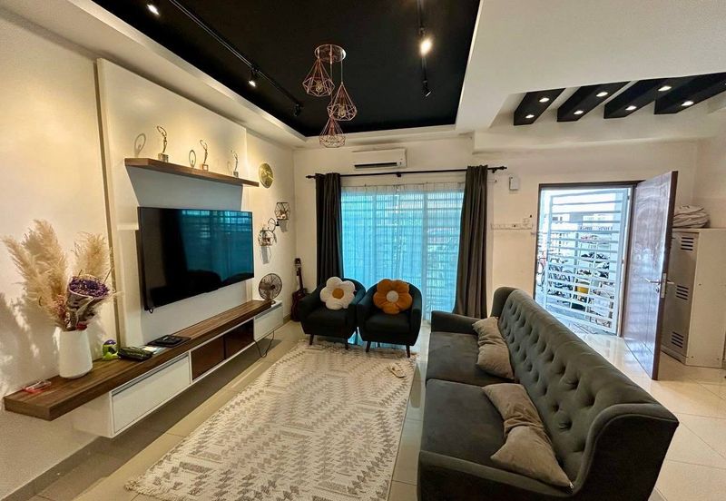 Albury 2 @ Mahkota Hills