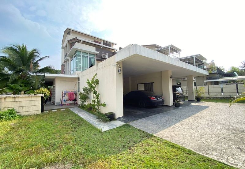 Avenue 6, Bandar Tun Hussein Onn