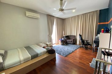 Avenue 6, Bandar Tun Hussein Onn