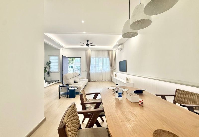 Ebonylane @ Eco Forest