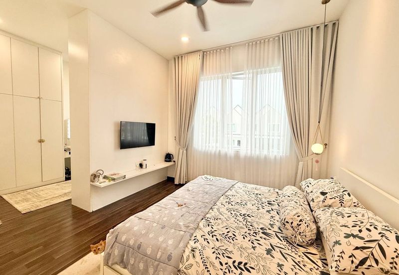 Ebonylane @ Eco Forest