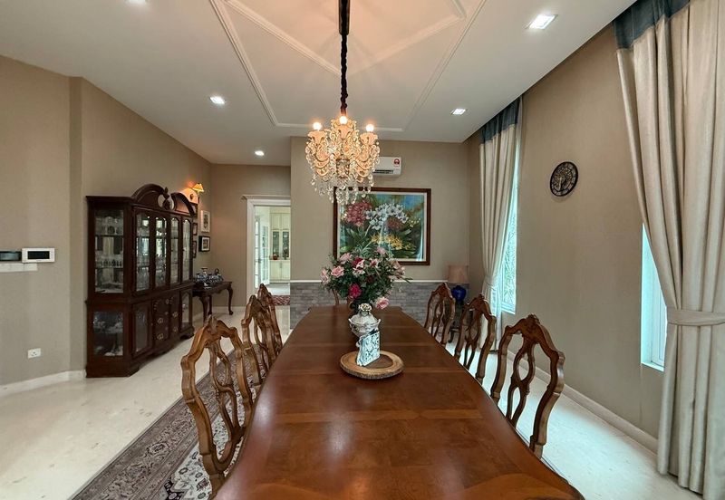 Impian Golf & Country Resort, Kajang, Selangor Bungalow House For Sale