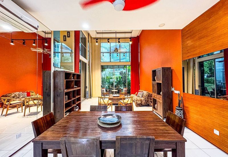 Symphony Hills Schumann