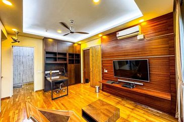 Symphony Hills Schumann