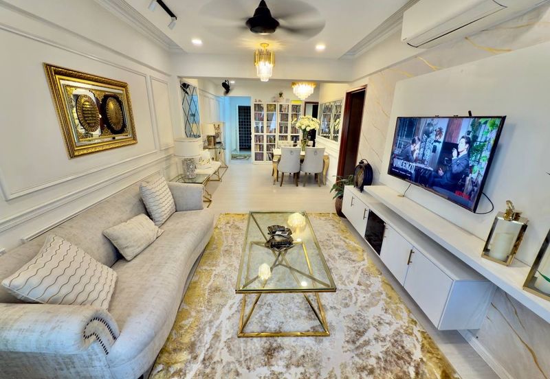 Danau Idaman Condominium