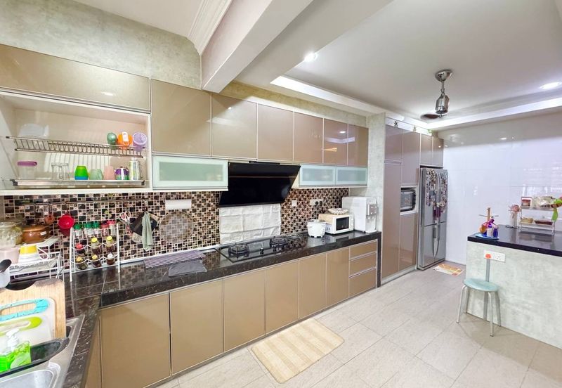 Saffron Hills @ Denai Alam