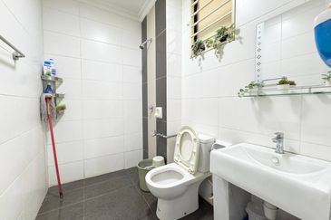 Saffron Hills @ Denai Alam