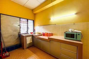 Taman Kinrara Seksyen 1