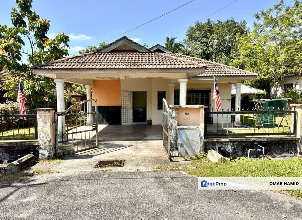 Taman Tasik Semenyih, Semenyih, Selangor Bungalow House For Sale, Selangor, Semenyih
