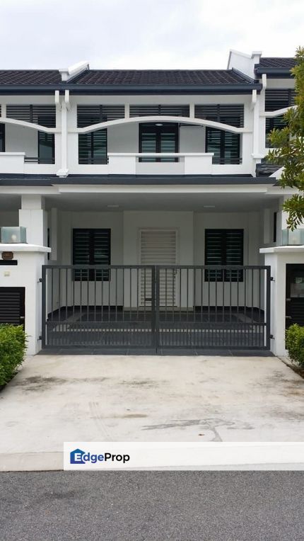 2 storey terrace house (I) Jalan eco majestic 1/1c Precint 1 , Selangor, Semenyih