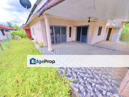 1 Storey Bungalow Taman Tasik Semenyih EXTRA LAND, Selangor, Semenyih