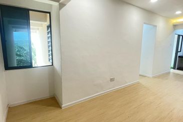 Flat Taman Plentong Utama