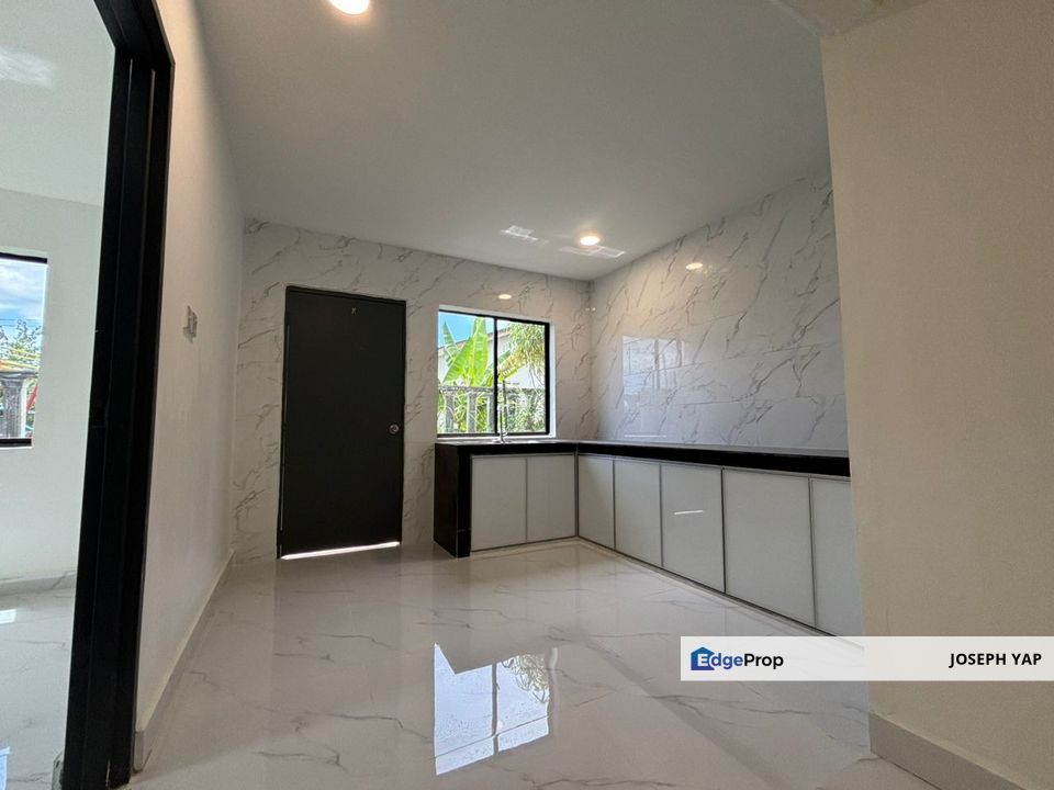 Taman Aman Senai, Low Cost Single Storey Terrace House, 3 BedRooms Renovated, Johor, Senai