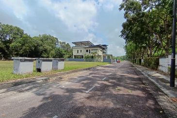 Taman Impian Heights