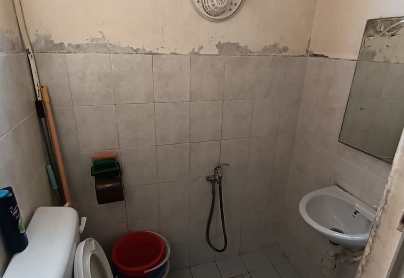 Taman Pulai Utama Flat