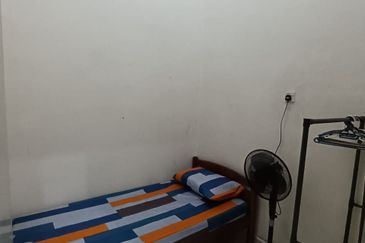 Taman Pulai Utama Flat