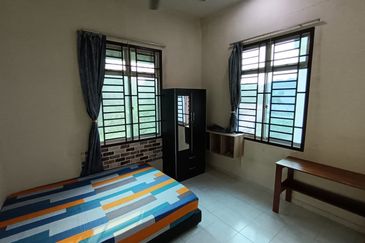 Taman Pulai Utama Flat
