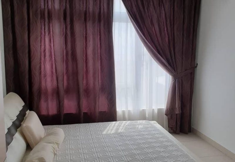 Golden Sands Seaview Residence