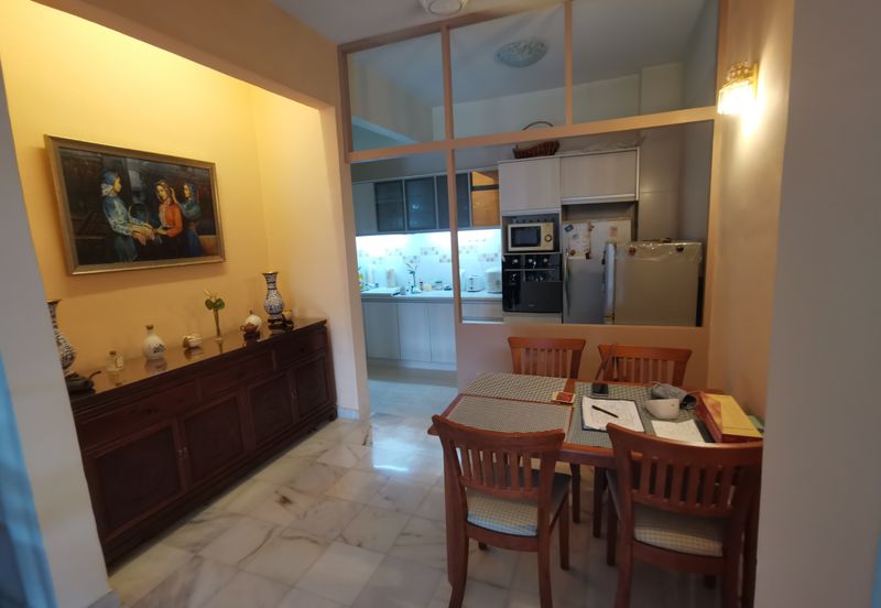 Robson Heights Condominium