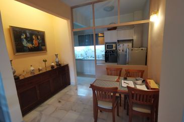 Robson Heights Condominium