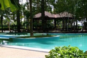 Kristal Villa Condominium