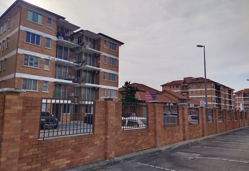 Alam Budiman Condominium (Pangsapuri Alam Budiman)