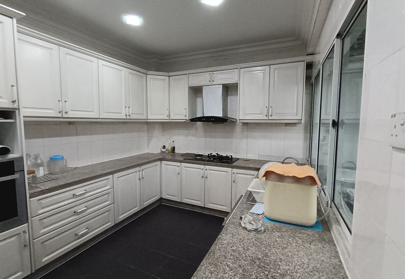 Tiara Kelana Condominium