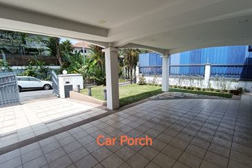 Tropicana Golf & Country Resort