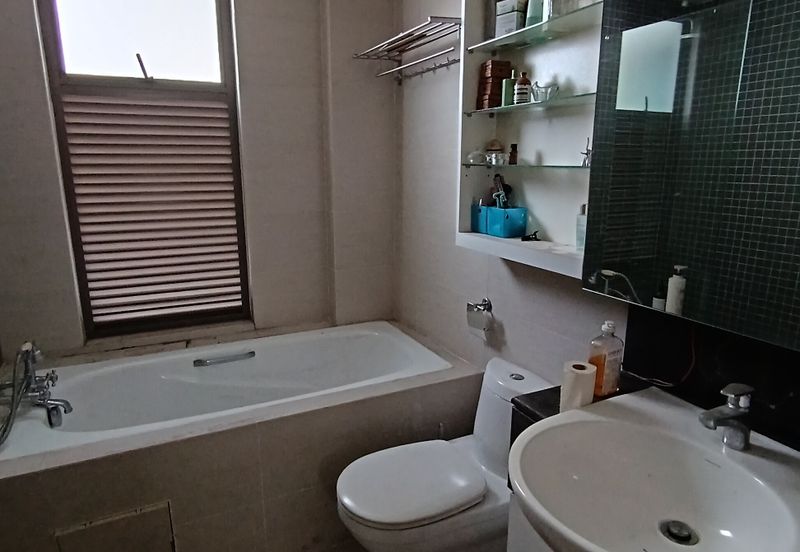 Ara Hill Condominium