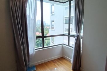 Ara Hill Condominium