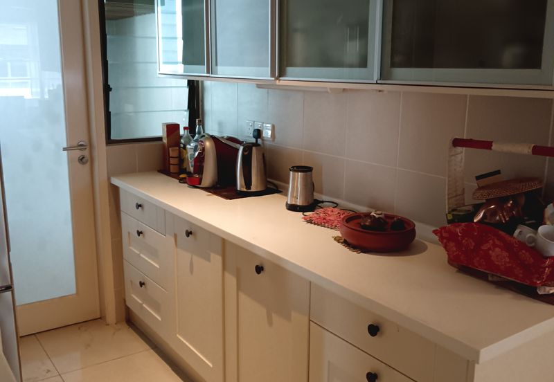 Ara Hill Condominium