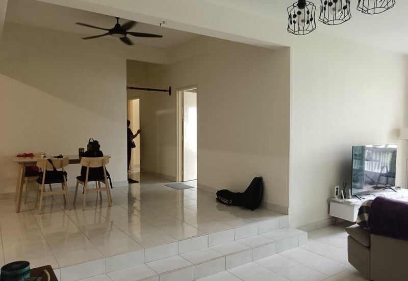 Sterling Condominium