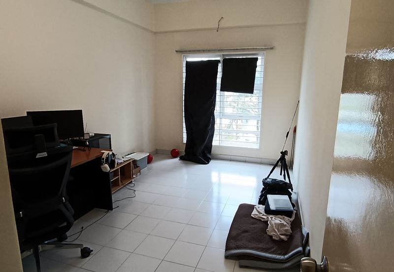 Sterling Condominium