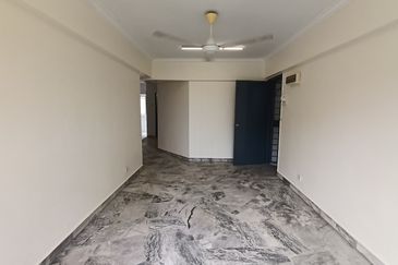 Makmur Apartment, Taman Sri Subang