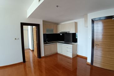 Dua Sentral Residential Tower