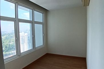 Dua Sentral Residential Tower