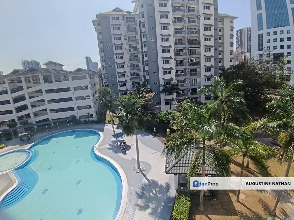 TIARA KELANA, PETALING JAYA, SELANGOR -  RENOVATED, MOVE IN COND, NEAR LRT & PARADIGM , Selangor, Petaling Jaya