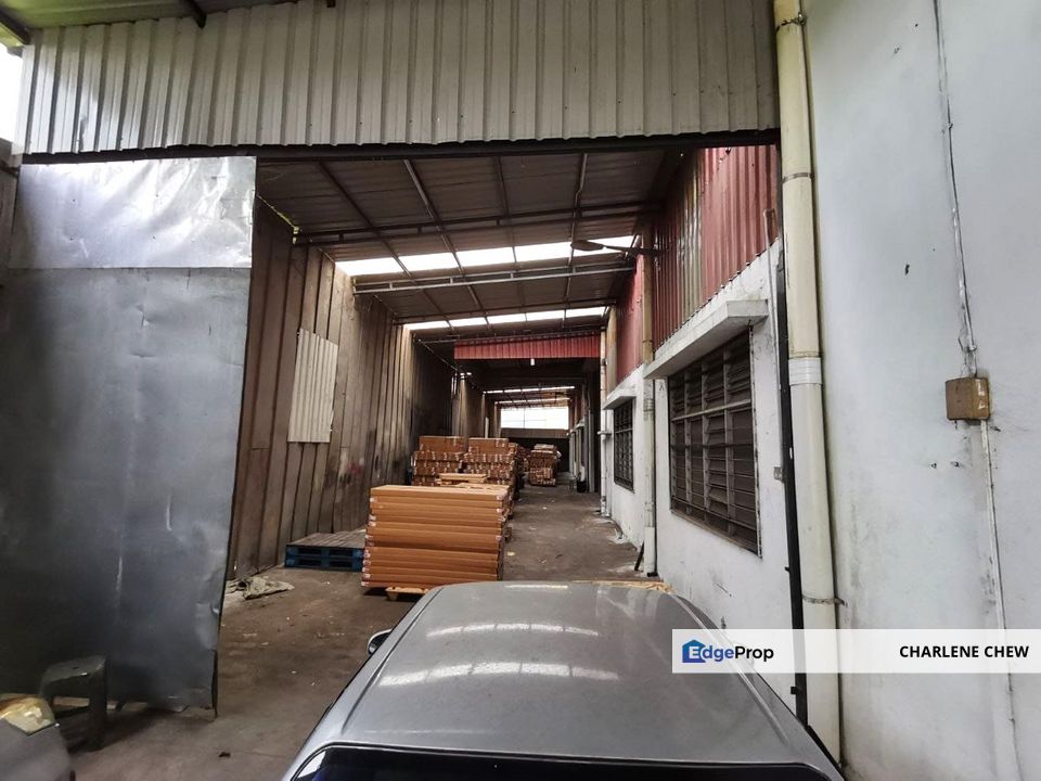Taman Perindustrian Desa Plentong 1.5 Storey Semi-D Factory, Johor, Masai