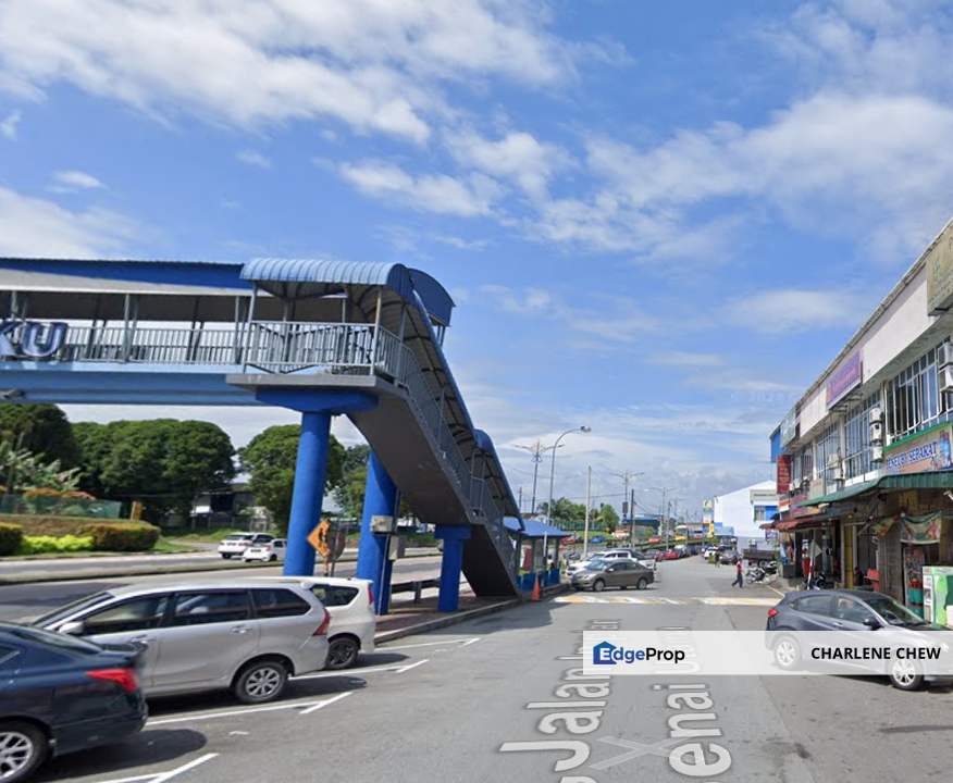 Taman Impian Senai Double Storey Shop Lot Rental Yield 4%, Johor, Senai