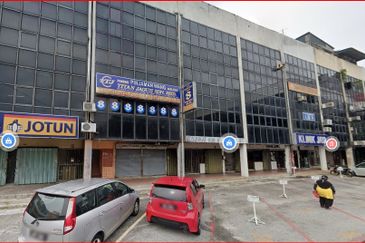 TAMAN MELAWATI  4 Storey Shop-Office  (FREEHOLD) For Sale