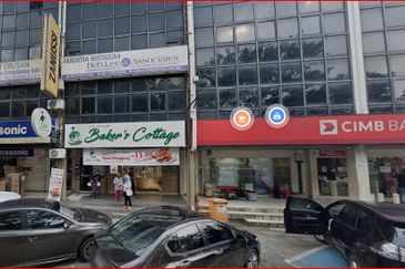 TAMAN MELAWATI  4 Storey Shop-Office  (FREEHOLD) For Sale