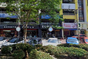 Platinum Walk Ground Floor Shop Facing Mainroad Next to Setapak Central Mall 