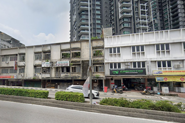 Jalan Pahang 3 Units Adjoining 4 Storey Shop-Houses FREEHOLD