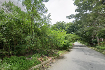 Facing Main Road @ Kajang Semenyih - Kawasan Perindustrian Taman Kajang Jaya Land - Corner Lot Freehold