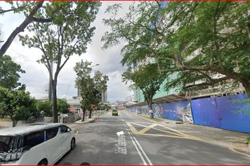 Setapak 3.5 Storey Semi-D Factory Facing Mainroad Easy Access 