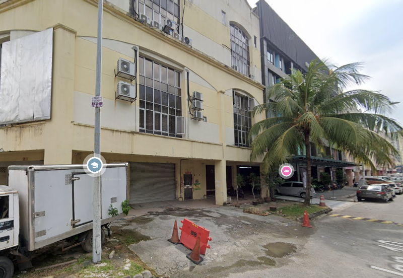 Setapak 3.5 Storey Semi-D Factory Facing Mainroad Easy Access 