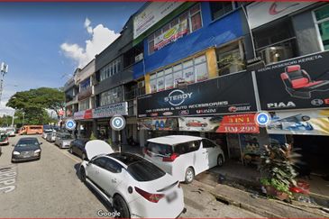 Setapak Ground Floor shop 22x75 Opposite Setapak Central Mall Available Now