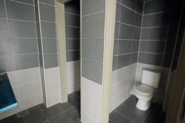 Kota Damansara Brand New 3 Storey Semi-D Factory Build up 7100sf 200AMP with Cargo Lift