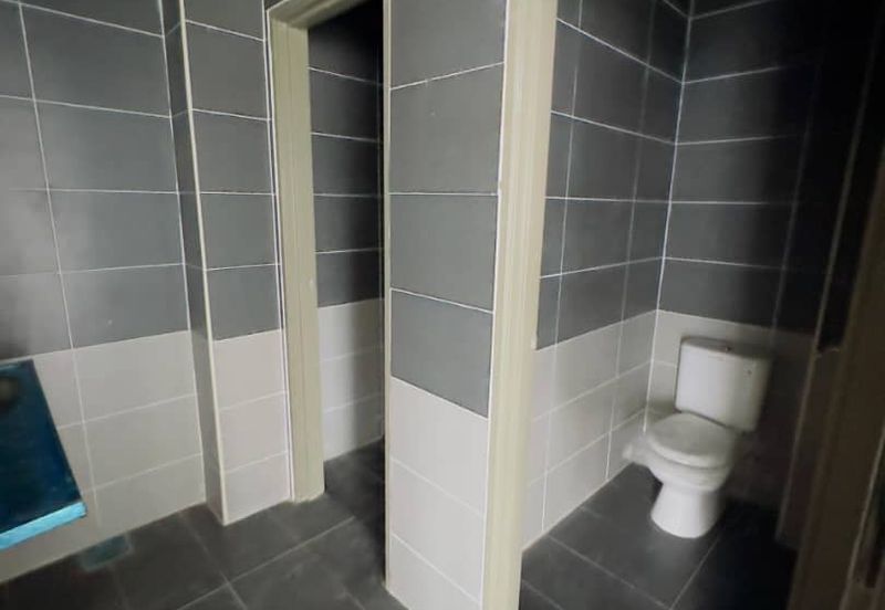 Kota Damansara Brand New 3 Storey Semi-D Factory Build up 7100sf 200AMP with Cargo Lift